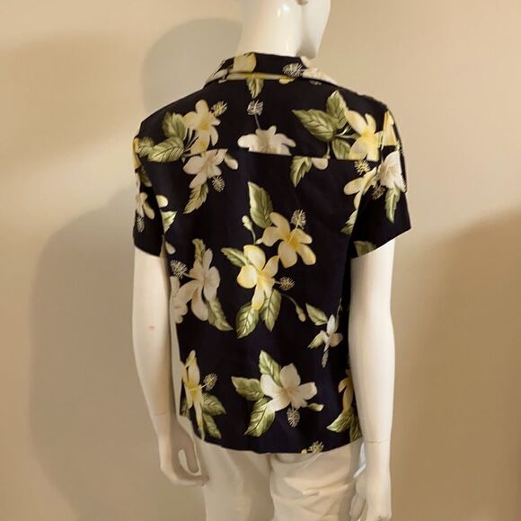 Caribbean Joe Notched Collar Button Down Shirt PM - Picture 4 of 6